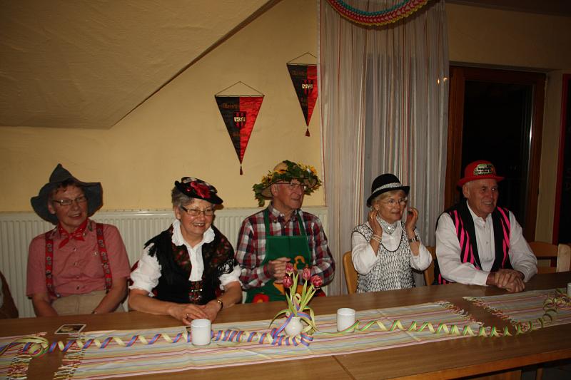 130201AV_Fasnet003