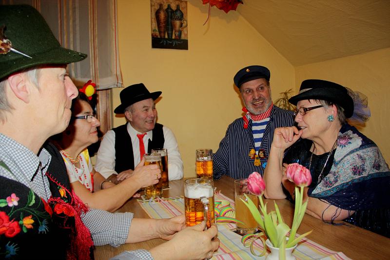 130201AV_Fasnet004