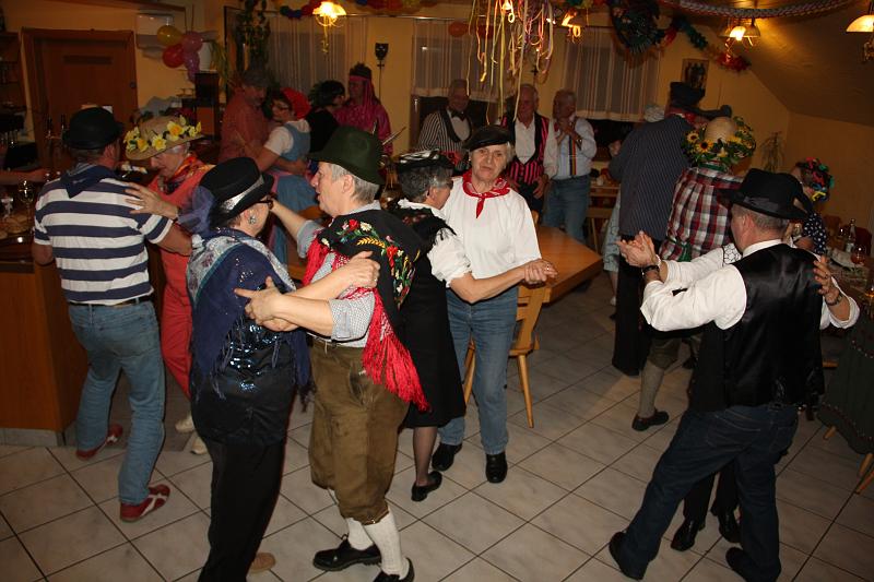 130201AV_Fasnet072