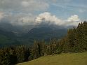  Und noch einmal schwenkt der Blick hinüber in Richtung Säntis. Der hat seine Wolkenmütze immer noch tief ins Gesicht gezogen.