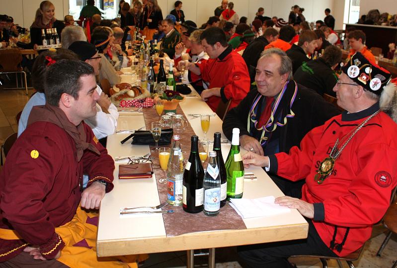 090123donauhexen_002.jpg - Beim Zunftmeisterempfang im Foyer der Donau-Lauchert-Halle