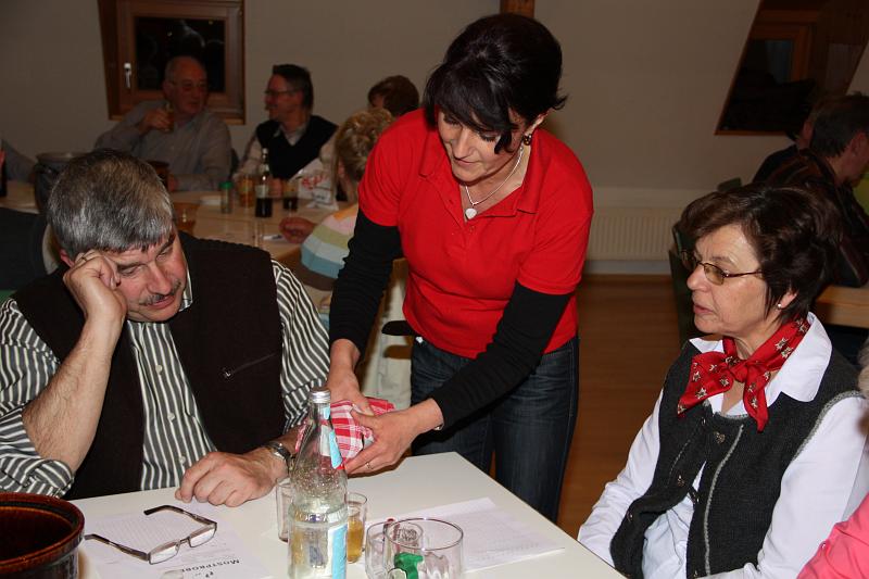 110326mostprobe008.jpg - Jetzt wird eingeschenkt...