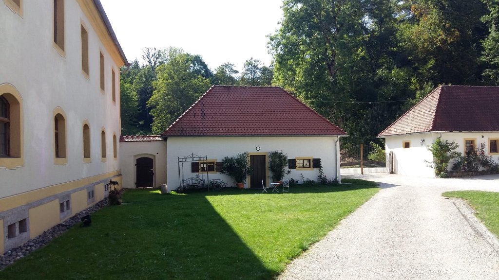 20920glastal (14).jpg