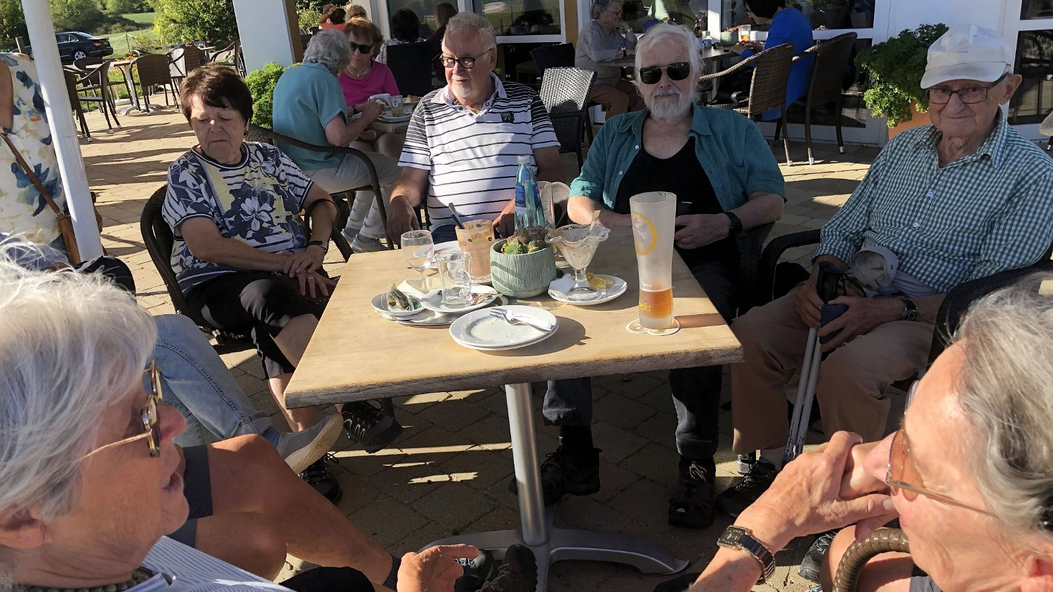 260915gnadenweiler (16).jpg - Einkehr im  http://www.cafe-kapellenblick.de/ 